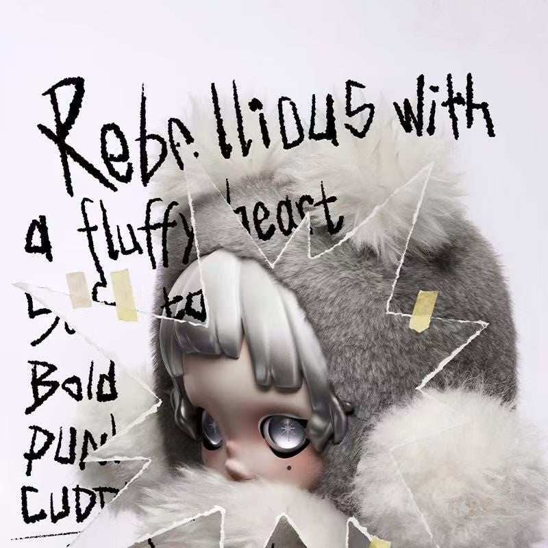 POP MART θ SKULLPANDA Punk Panda Plush Doll