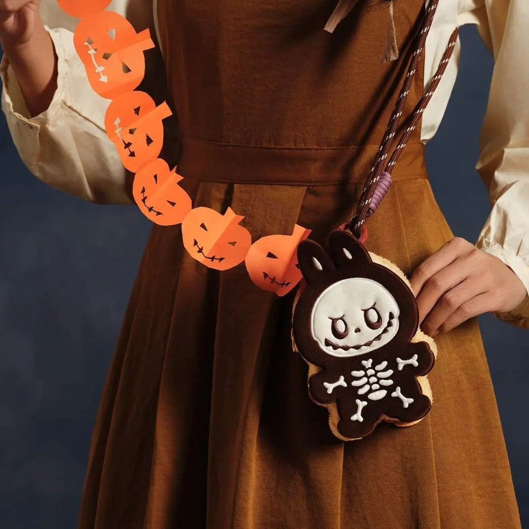 POP MART Spooky Bakehouse Series - Labubu Cookie Mini Bag (PRE-ORDER)