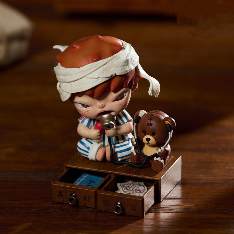 POP MART Hirono Well Pharmacy Series Figure Hanging Card