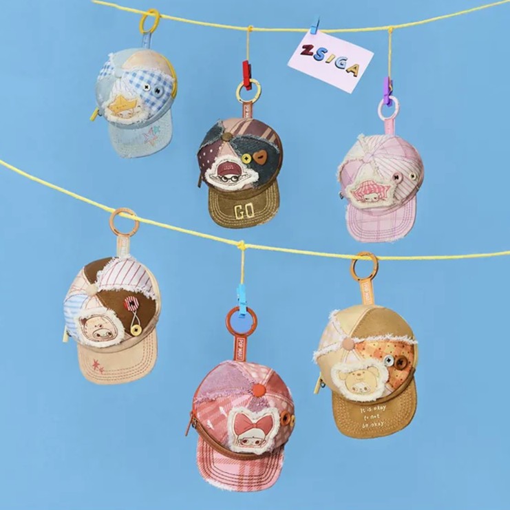 POP MART Zsiga Life is a Show Series Hat Shape Mini Bag Confirm Design
