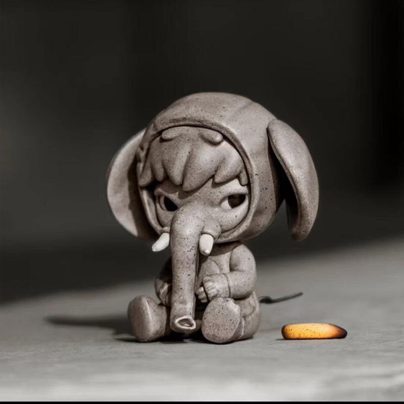Hirono Elephant In The Room Hanging Card