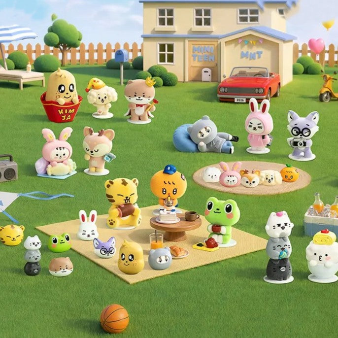 POP MART MINITEEN Healing Moments Series Figures Blind Box, Room Decor