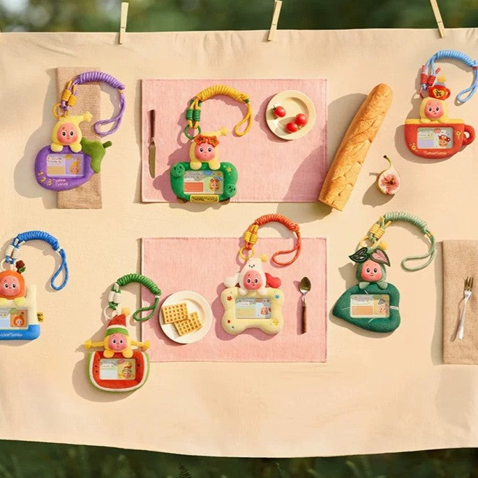 POP MART Twinkle Twinkle Live the Ordinary Series Card Holder Blind Box