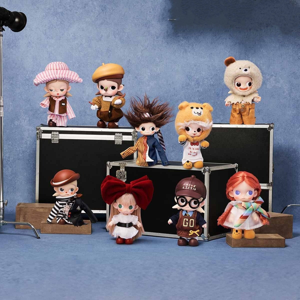 POP MART Zsiga Life is a Show Series MINI Action Figure Confirm Design Blind Box