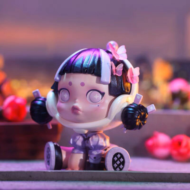SKULLPANDA Miss Butterfly Limited Figure