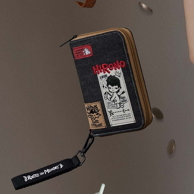 Hirono Echo Series Passport Holder