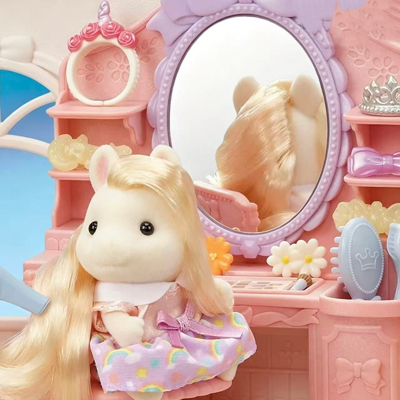 Sylvanian Families Pony Hair Salon Figure