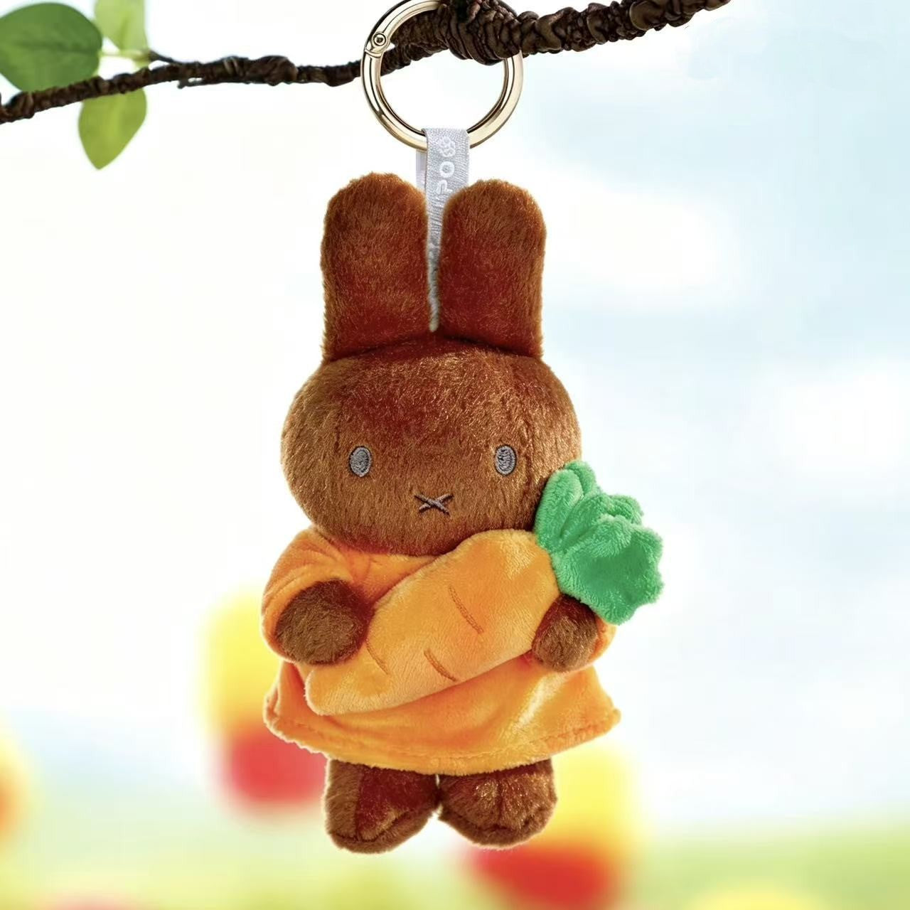 VIPO Miffy Panda Series/Hug Series Plush Pendant Miffy Outing Series