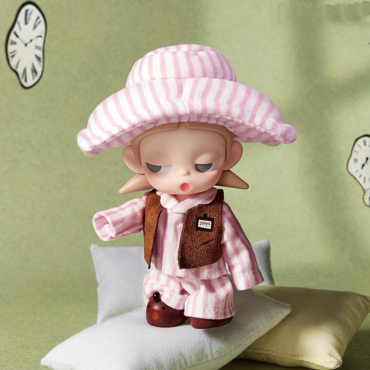 POP MART Zsiga Life is a Show Series MINI Action Figure Confirm Design Blind Box