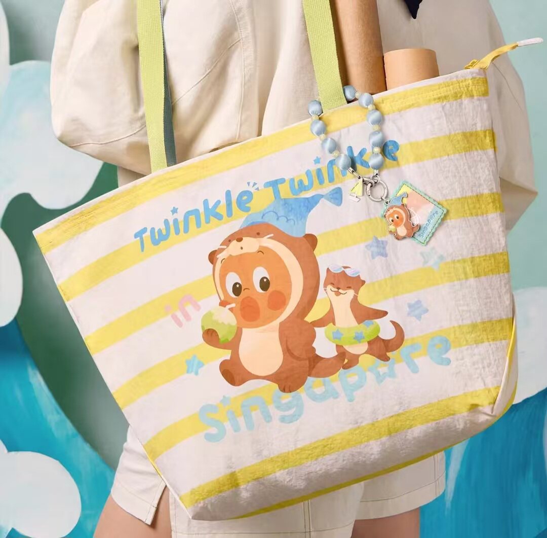 Go Around With POP MART Series-Twinkle Twinkle Journey in Singapore Exclusive Pendant Storage Bag POP Bean