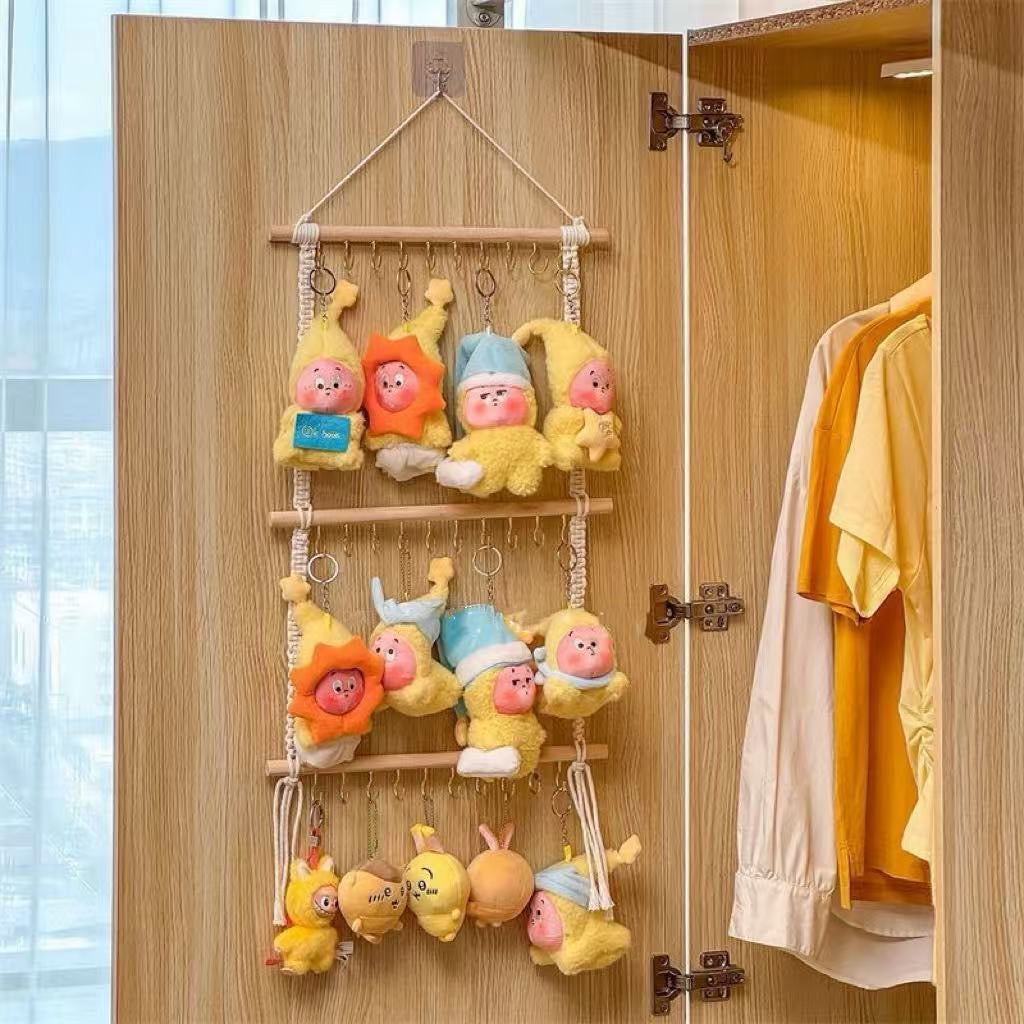 Large capacity hanging storage rack for dolls/belts/necklace accessories with hooks