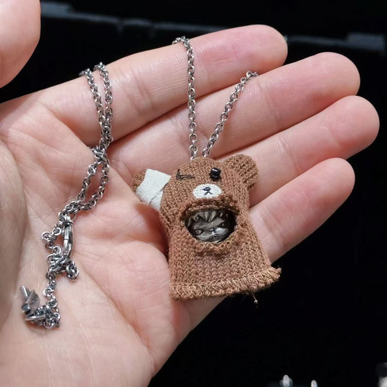 POPOP Jewelry Hirono Vintage Knitted Bear Hat Necklace