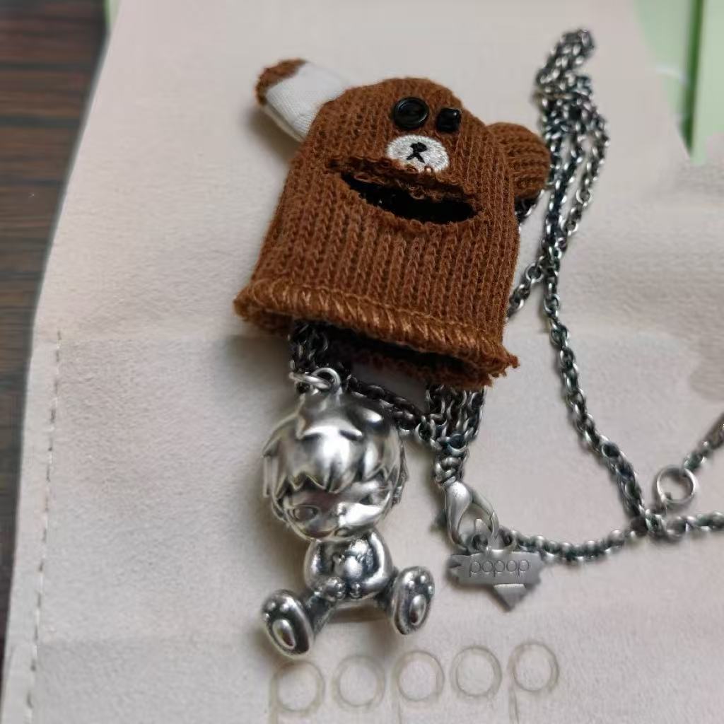 POPOP Jewelry Hirono Vintage Knitted Bear Hat Necklace