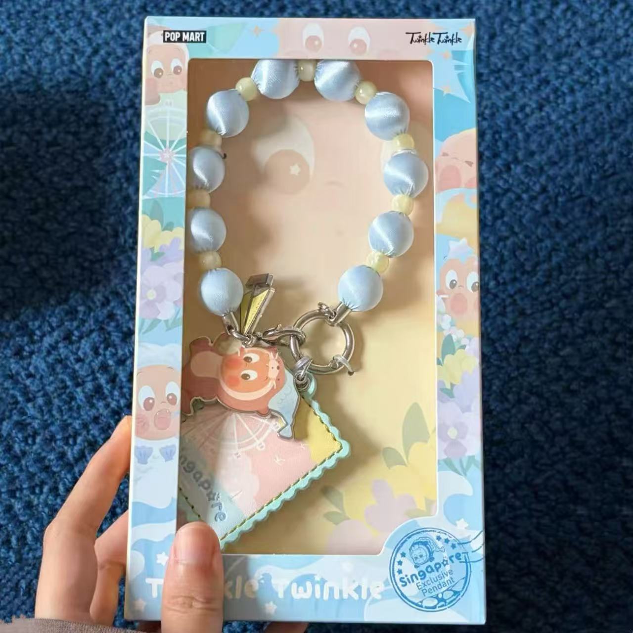 Go Around With POP MART Series- Twinkle Twinkle Singapore Exclusive Pendant