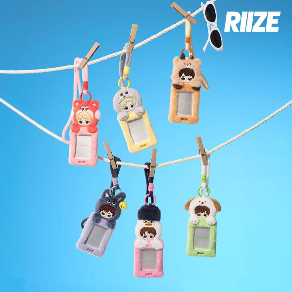 POP MART RIIZE Fluffy Club Series Card Holder