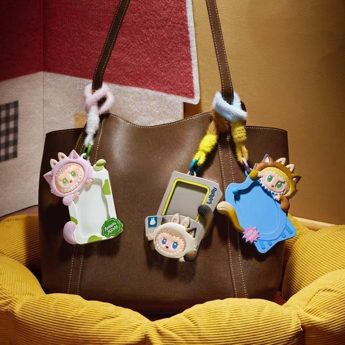 POP MART THE MONSTERS CAT MODE ON SERIES - Card Holder Blind Box