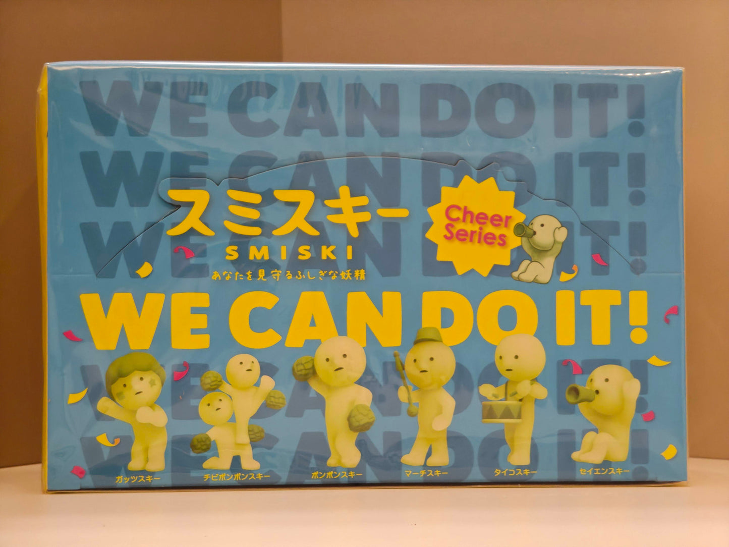 Smiski Work is fun/Toilet/Birthday/Exercising/Glow in Dark/Dressing/Cheer/Bath Series Figures Blind Box/Luminous Bed/Museum/Smiski Hippers Luminous Papa/Moving/Strap Accessories Gachapon Egg Verison 1 VER 2 V4 Figure Pendant Keychain Blind Ball